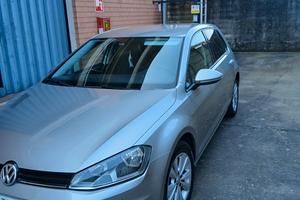 Volkswagen Golf 1.6 105cv dsg
