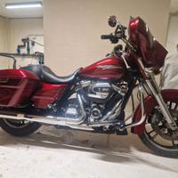 Harley-Davidson 107 Street glide