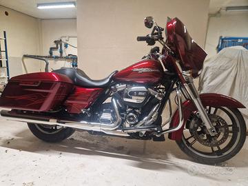 Harley-Davidson 107 Street glide