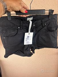 Shorts neri Susy Mix Tg. 44