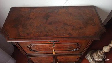 mobile da bar in legno e radica