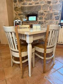 Tavolo provenzale shabby