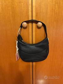 Borsetta in pelle nera