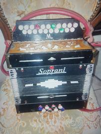 ORGANETTO 8 BASSI 21 TASTI