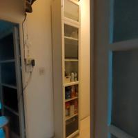 Libreria billy  bianca con ante in vetro