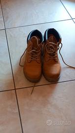 Scarponcini usati pochissimo