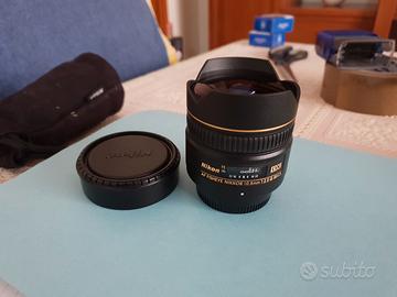 Obiettivo NIKON NIKKOR 10,5  1:2.8 G DX