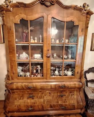 Credenza in stile olandese