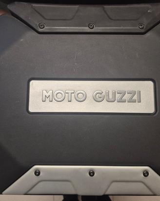 Bauletto Motoguzzi originale