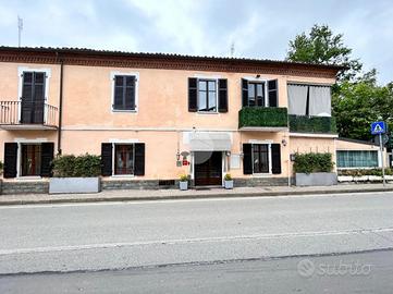 NEGOZIO A TROFARELLO