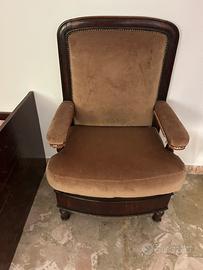 Sedia/poltrona ‘comoda’ antica