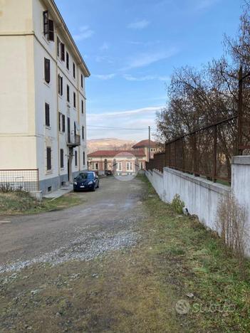 2 LOCALI A NARZOLE
