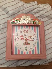 Orologio il legno rosa 27x22 cm placcato argento