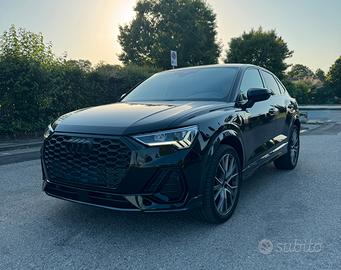 Audi Q3 sportback 2.0 diesel identityblack