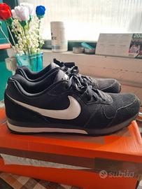 nike md runner 2