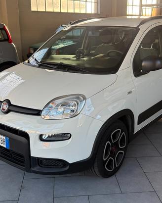 Fiat Panda 1.0 FireFly S&S Hybrid City Cross