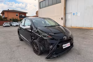 Toyota Aygo 1.0 VVT-i AUTO INCIDENTATA 99000 KM