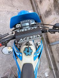 Tm 125 en