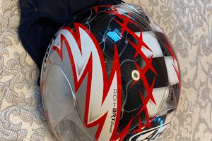 Casco arai