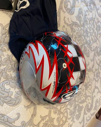 Casco arai