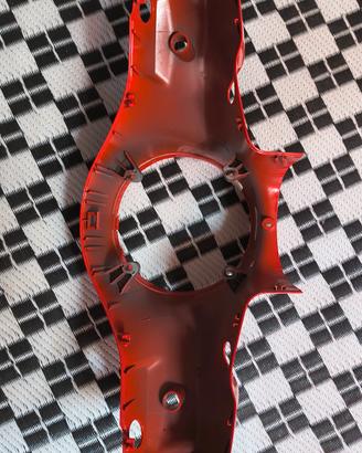 Coperchio coprimanubrio originale Vespa GTS 300