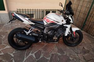 Yamaha FZ1 