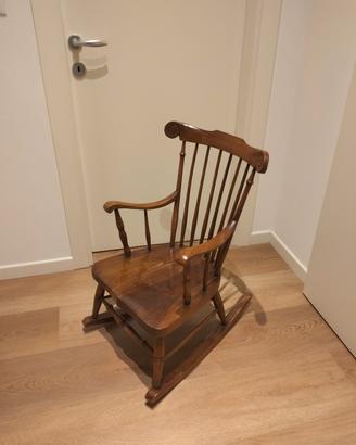 sedia a dondolo per bambini vintage