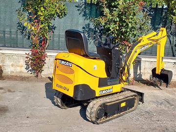 E108 Mini escavatore 10 q EURODIG allargabile