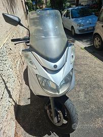 yamaha majesty 400