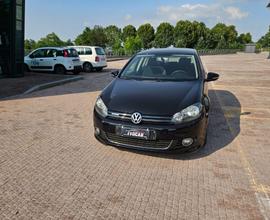 VOLKSWAGEN Golf euro5 1.6 TDI . sport r line