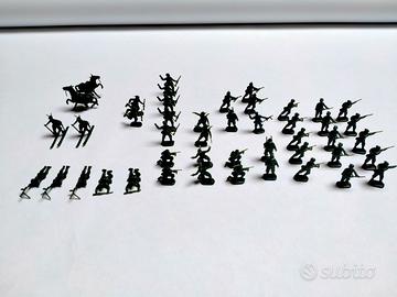 Lotto 44 soldatini vintage di truppe alpine e scia