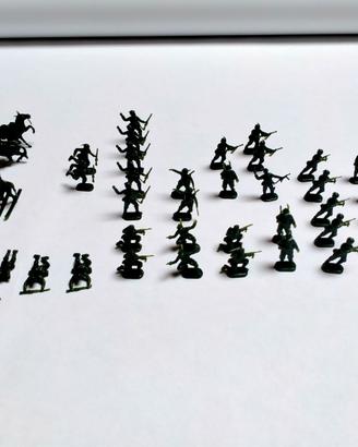 Lotto 44 soldatini vintage di truppe alpine e scia