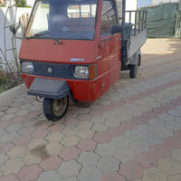 Ape 703