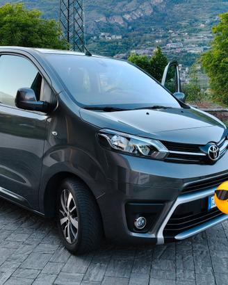 Toyota Proace Verso Compact 1.5D 120CV