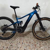 E-Bike Enduro Trail Giant Pro 29 2022