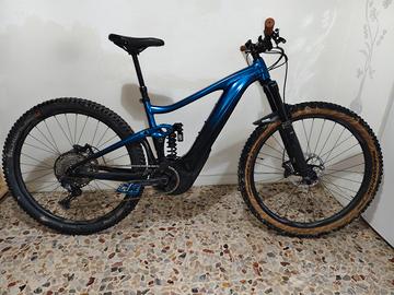 E-Bike Enduro Trail Giant Pro 29 2022