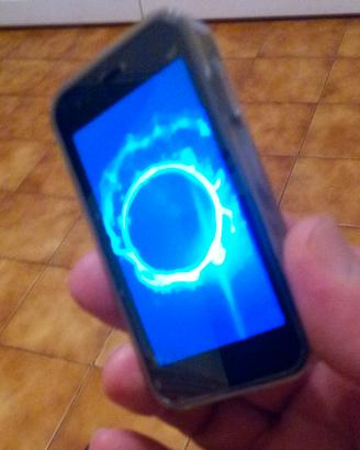 orologio e mini smartphone 