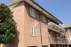 2 LOCALI A PAVIA