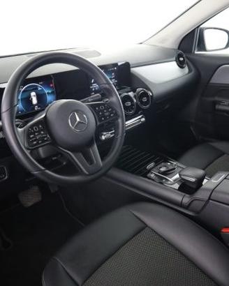 MERCEDES-BENZ CLA sse GLA GLA 180 d Automatic Bu