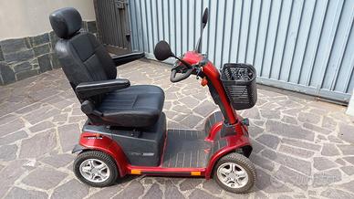 Carrozzina elettrica per disabili