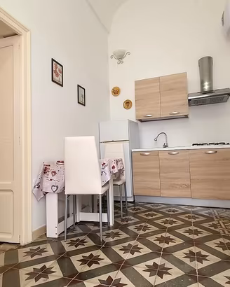 Alloggio arredato 2 vani