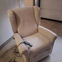 POLTRONA ELEVABILE PER ANZIANI E DISABILI - WIMED