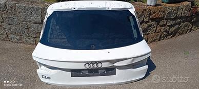 baule posteriore AUDI Q3 (F3N) (leggere bene)