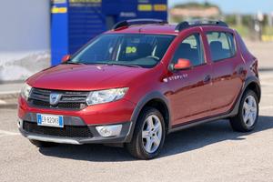 Dacia Sandero Stepway 2013 benzina