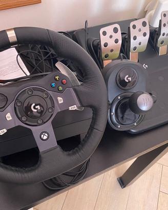 Logitech g920 Driving Force Xbox/PC/Mac