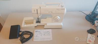 Macchina per cucire Singer 2808
