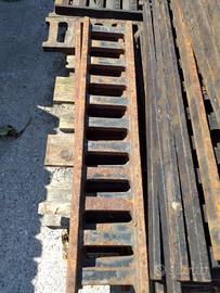 Griglie in ghisa per canalette cm. 10,5 c250