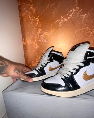 Nike Air Jordan Mid 40