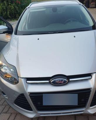 Ford Focus station wagon Titanium