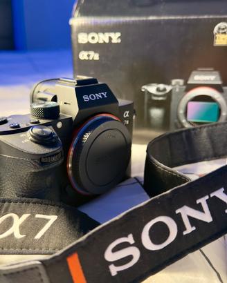 Sony A7 III – Corpo macchina + scatola e accessori